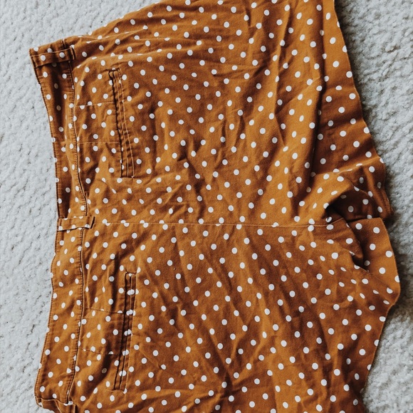 Polka Dot Shorts - Picture 3 of 4